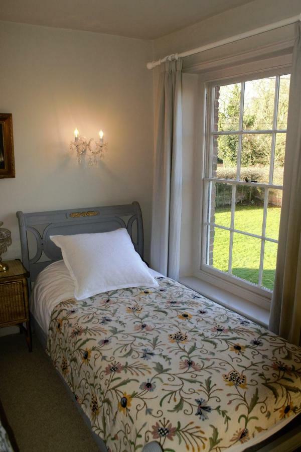 Sankence Lodge B&B Aylsham Extérieur photo